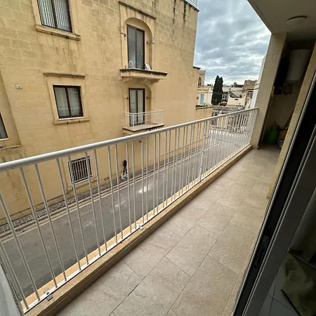 Apartamento Orchidea Għajnsielem